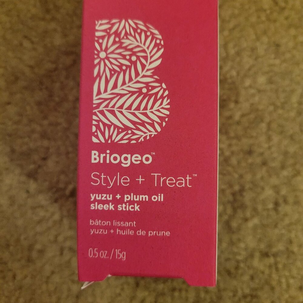 Bridges Style + Treat Sleek Stick